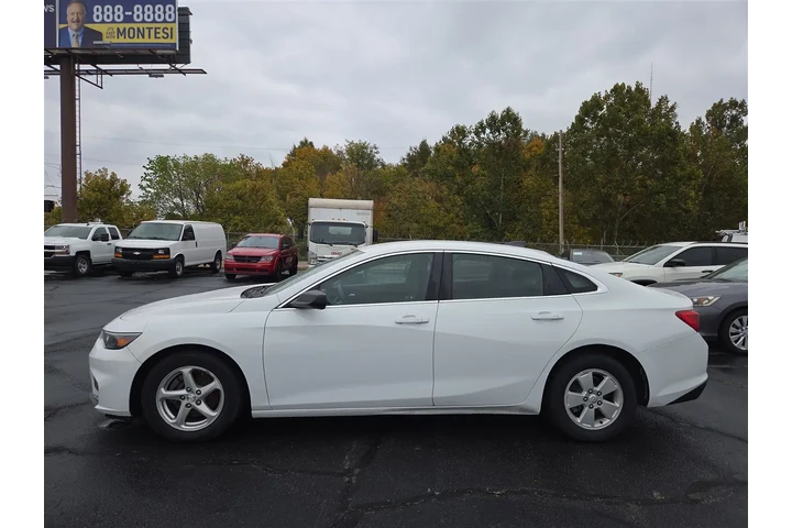 $14995 : 2018 Malibu LS image 2