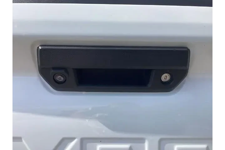 $30913 : Chevrolet Colorado 2025 4x2 image 10