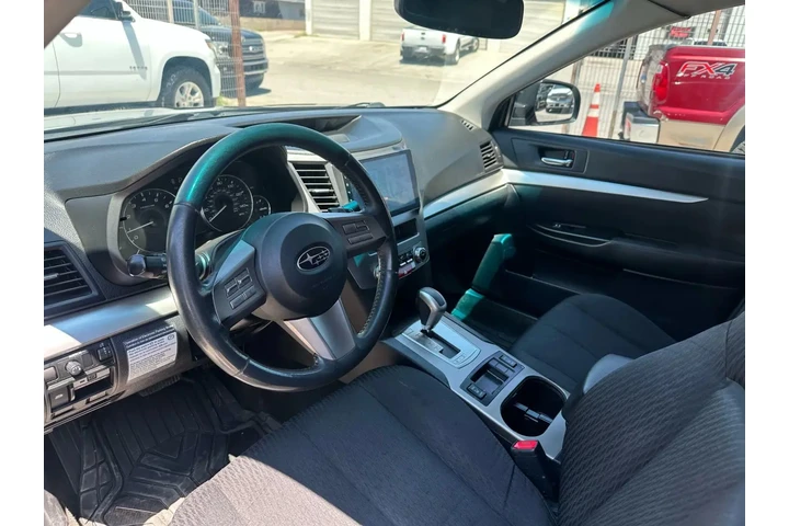 $6495 : 2011 SUBARU OUTBACK2011 SUBAR image 9