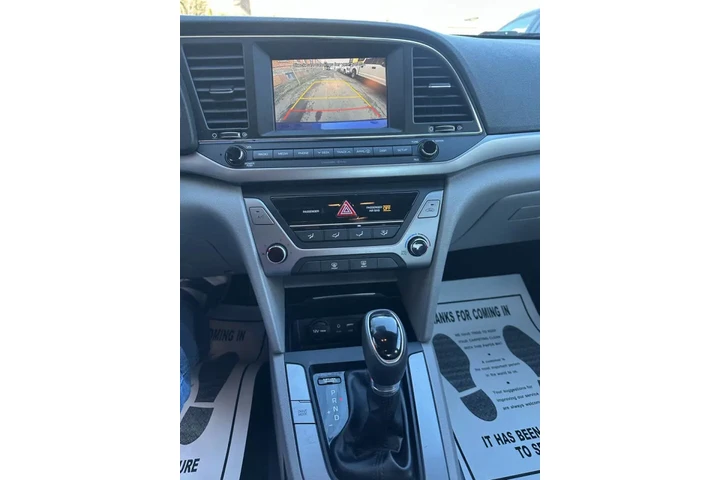 $9999 : 2017 ELANTRA SE image 5