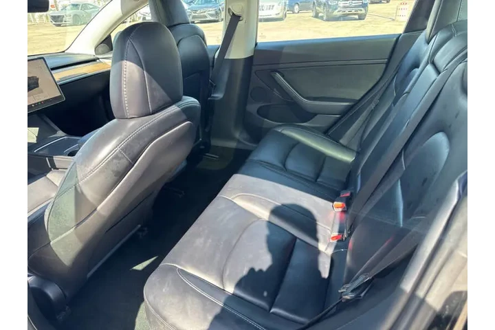 $20999 : 2023 Model 3 image 9