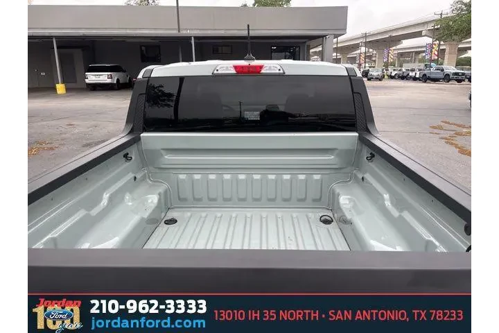 $27490 : Ford Maverick 2023 AWD XL 4d image 10