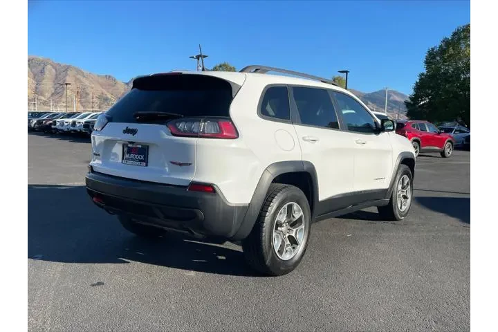 $15995 : Jeep Cherokee 2019 4x4 Trail image 5