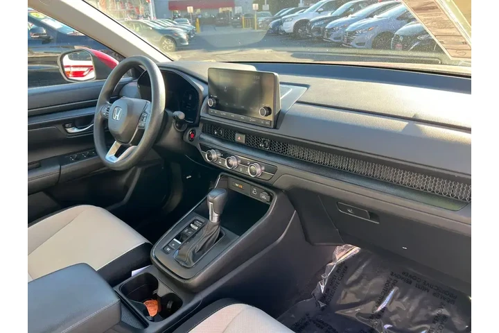 $25998 : Honda CR-V 2023 LX 4dr SUV image 10