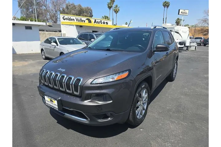 $12499 : 2018 Cherokee image 5