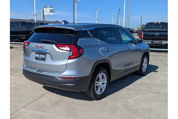 $20844 : GMC Terrain 2024 SLE 4dr SUV image 3