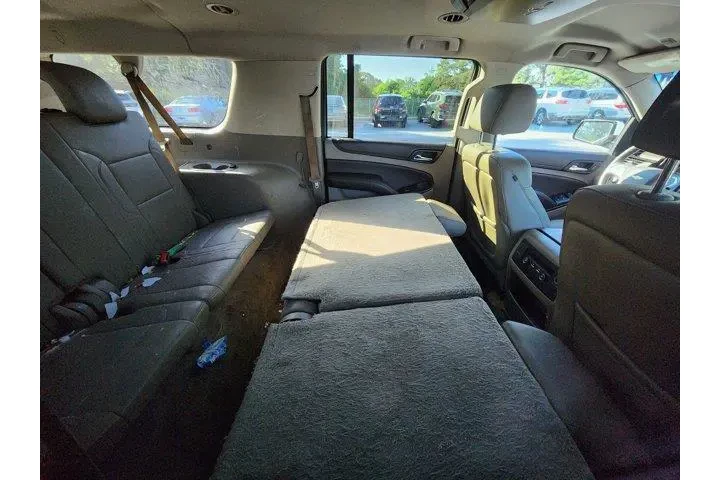 $14471 : Chevrolet Suburban 2015 4x4 image 9