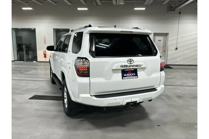 $26615 : Toyota 4Runner 2019 4x4 SR5 image 5