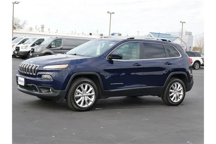 $13999 : Jeep Cherokee 2016 4x4 Limit image 2