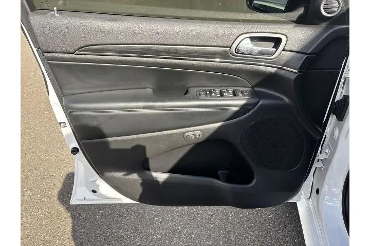 $21890 : Jeep Grand Cherokee 2020 4x4 image 10