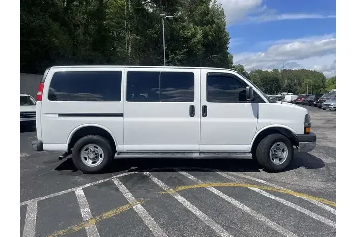 $21595 : Chevrolet Express 2016 LT 25 image 2