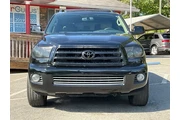 $22575 : Toyota Sequoia 2017 4x2 SR5 thumbnail