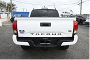 $34988 : Toyota Tacoma 2023 4x4 TRD P thumbnail