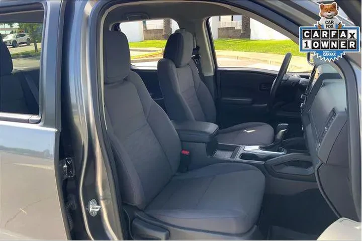 $28985 : Nissan Frontier 2024 4x4 S 4 image 7