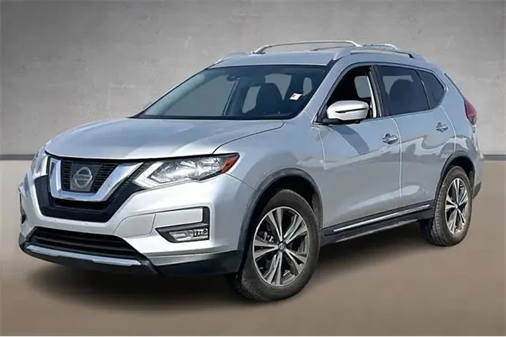 $11740 : Nissan Rogue 2017 AWD S 4dr image 1