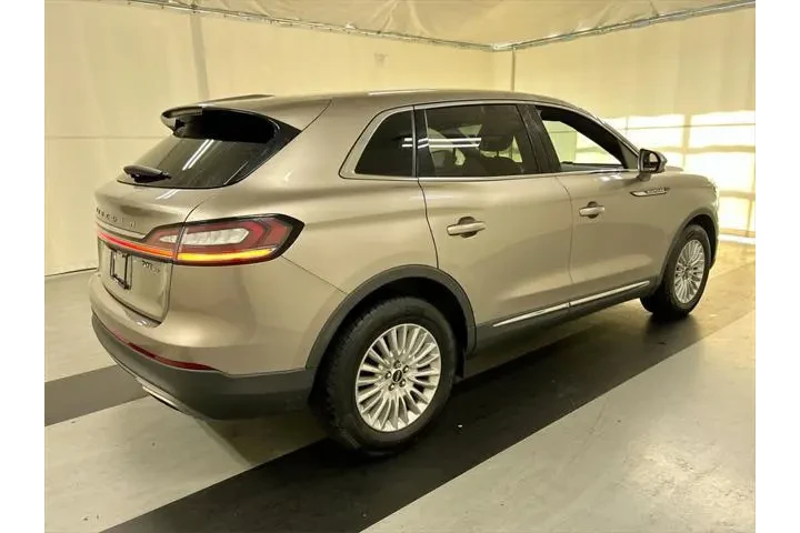 $24490 : Lincoln Nautilus 2020 AWD St image 2