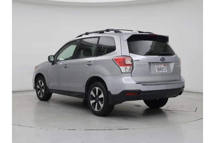 $14998 : Subaru Forester 2017 AWD 2.5 image 2