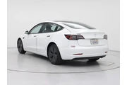$25998 : Tesla Model 3 2023 4dr Sedan thumbnail