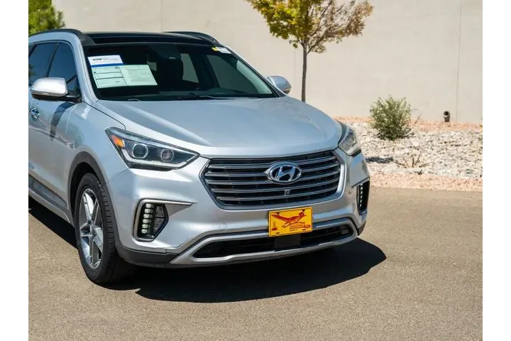 $15988 : 2017 Santa Fe Limited Ultimate image 2