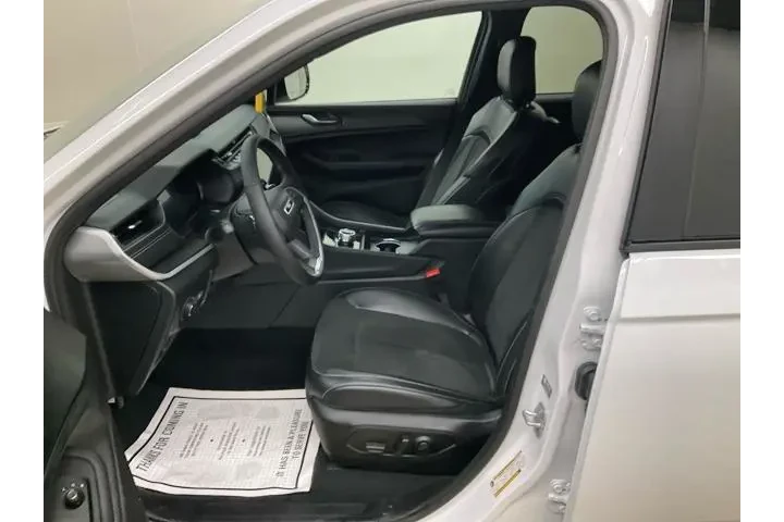 $35771 : Jeep Grand Cherokee 2025 4x2 image 3