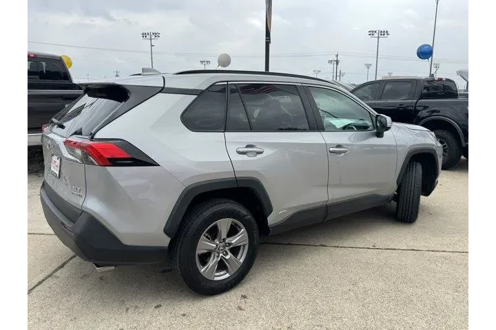$29313 : Toyota RAV4 Hybrid 2024 AWD image 5