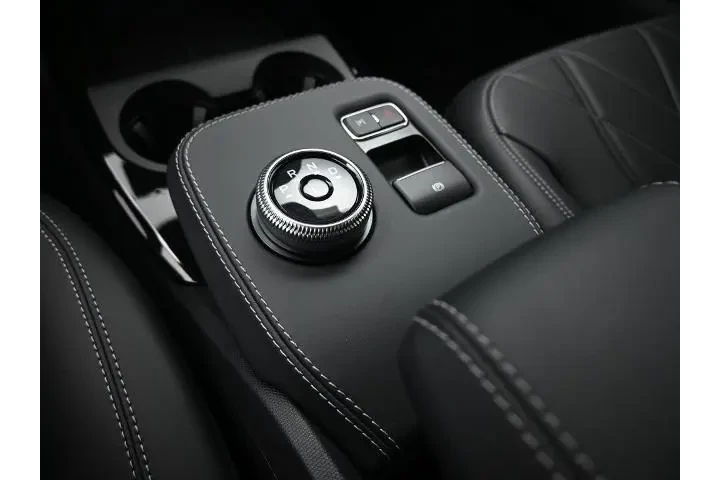 $30991 : Ford Mustang Mach-E 2024 AWD image 9