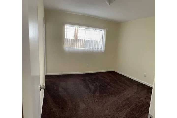 $1795 : WESTMINSTER APARTAMENTOS image 8