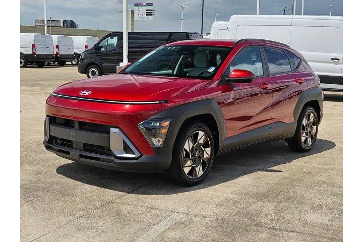$21717 : Hyundai KONA 2025 SEL 4dr Cr image 7