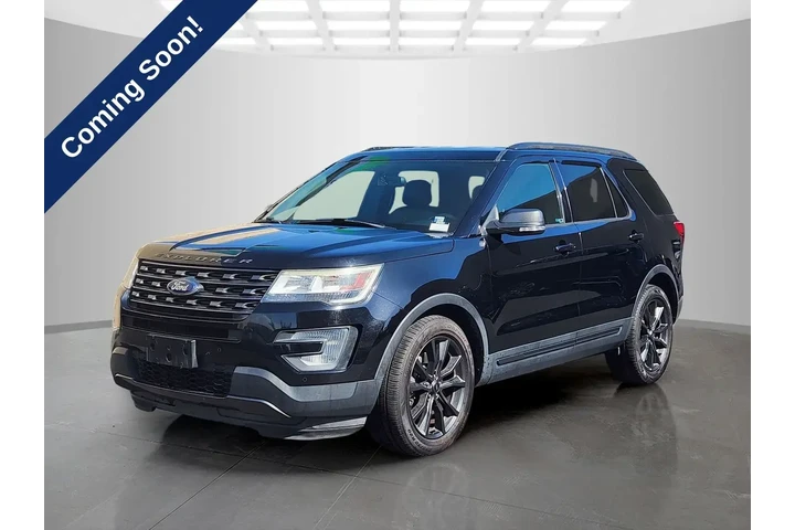 $14739 : Ford Explorer 2017 XLT 4dr S image 1