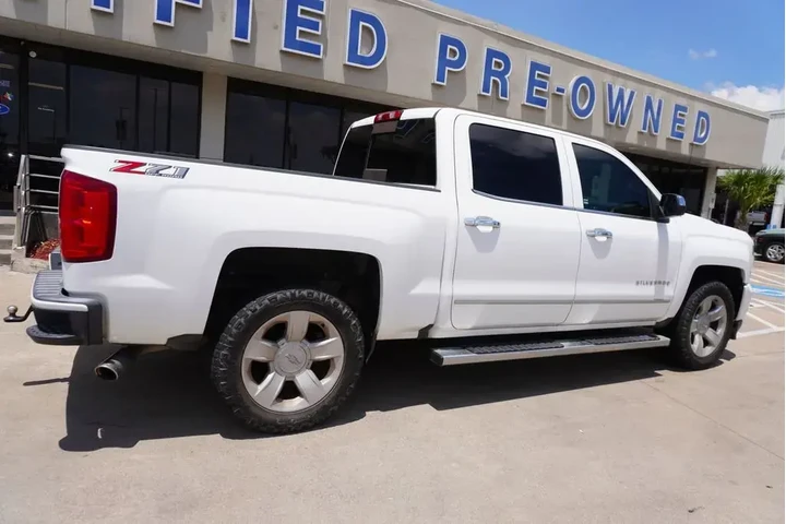 $30225 : Chevrolet Silverado 1500 201 image 6