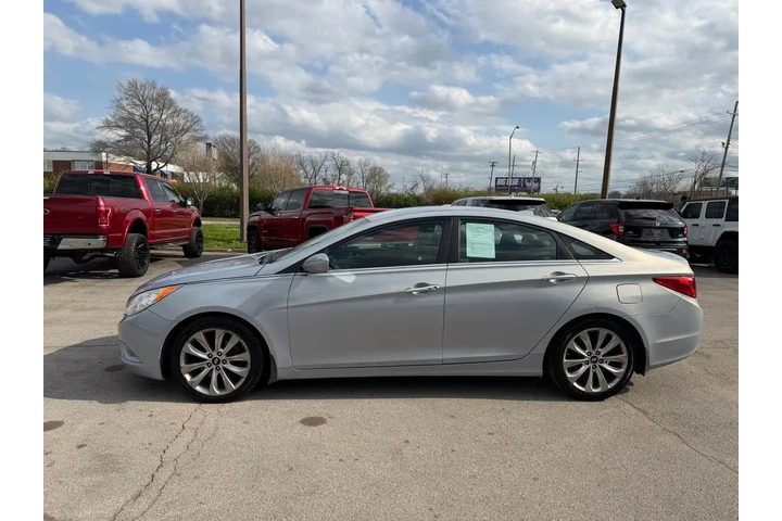 $6980 : 2013 Sonata 4dr Sdn 2.4L Auto image 5