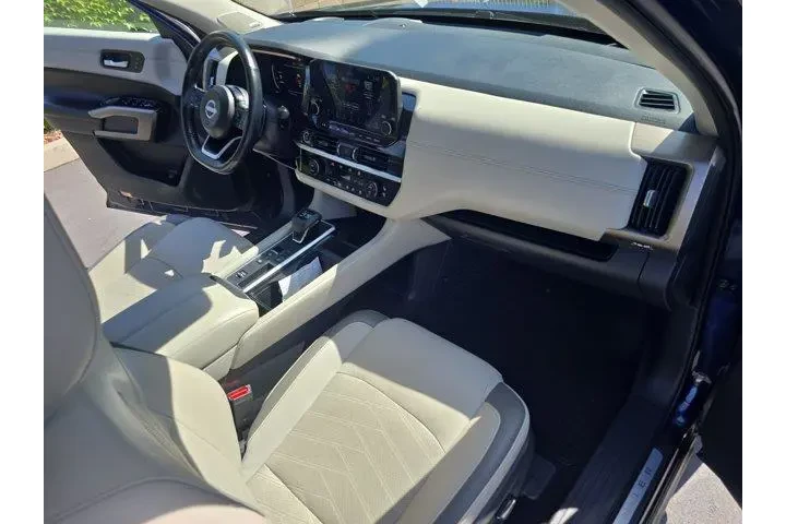 $28995 : Nissan Pathfinder 2022 Plati image 9