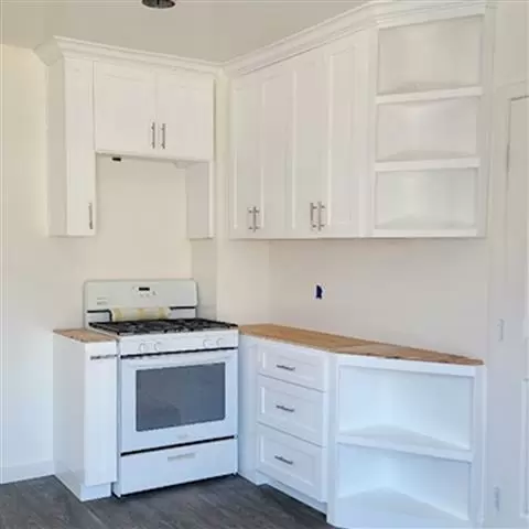 Albarran Custom Cabinets image 5