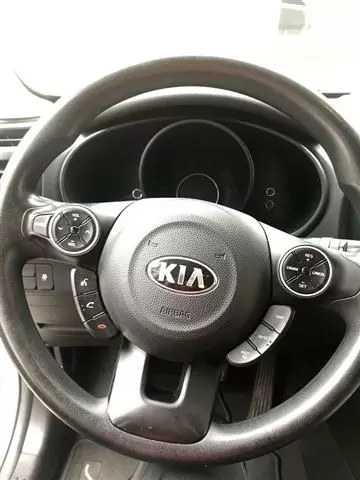 $4500 : 2014 Kia Soul Wagon image 7