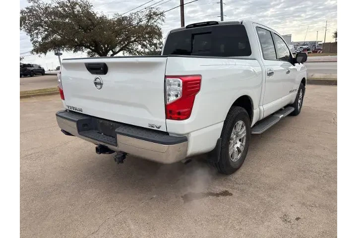 $23887 : Nissan Titan 2018 4x2 S 4dr image 7