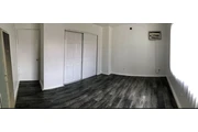 $2250 : 2+1 North Hollywood Triplex thumbnail