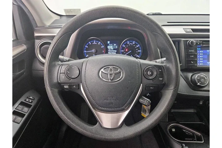 $20998 : Toyota RAV4 2018 LE 4dr SUV image 10