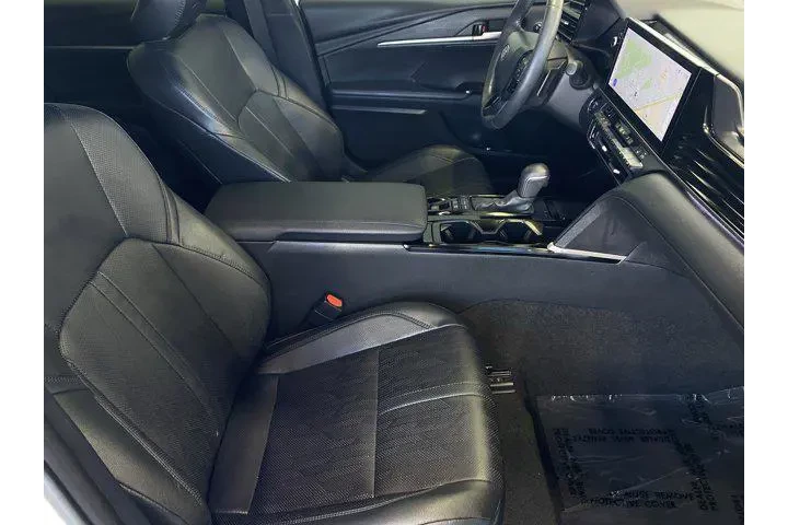 $35591 : Toyota Camry 2025 XSE 4dr Se image 7