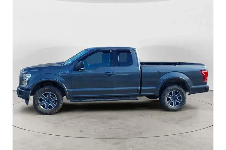$19961 : Ford F-150 2017 4x4 Lariat 4 image 2