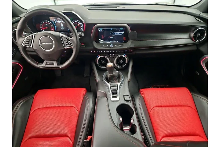 $39998 : Chevrolet Camaro 2017 SS 2dr image 9