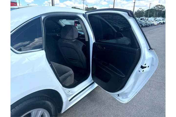 $6980 : 2016 Impala Limited 4dr Sdn L image 10