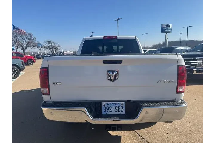 $25995 : Ram 1500 Classic 2020 4x4 SL image 4