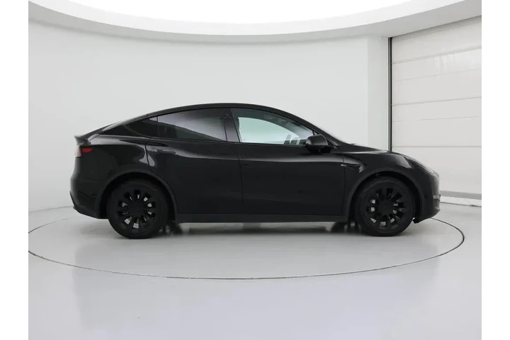 $26998 : Tesla Model Y 2022 AWD Long image 7