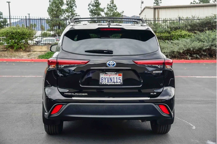 $34945 : Toyota Highlander Hybrid 202 image 6
