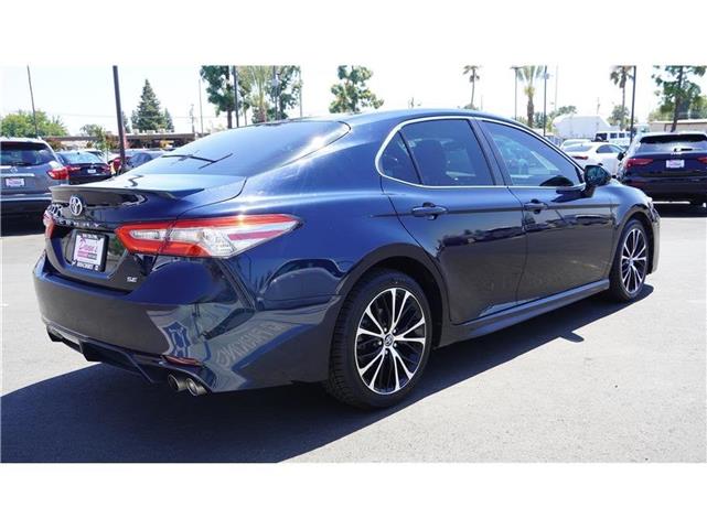 $21499 : 2018 Camry SE Sedan 4D image 6