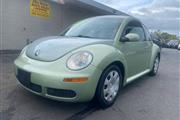 $3995 : 2010 New Beetle thumbnail