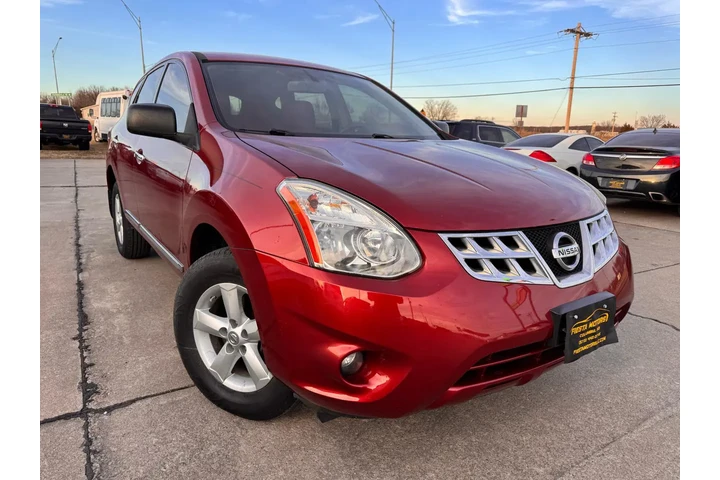 $5999 : 2012 Rogue S FWD Krom Edition image 6