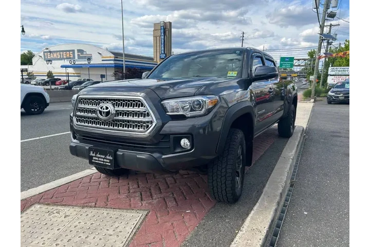 $26995 : 2017 Tacoma TRD Off-Road image 9