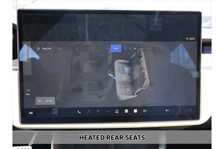 Tesla Model S 2022 AWD 4dr L image 9