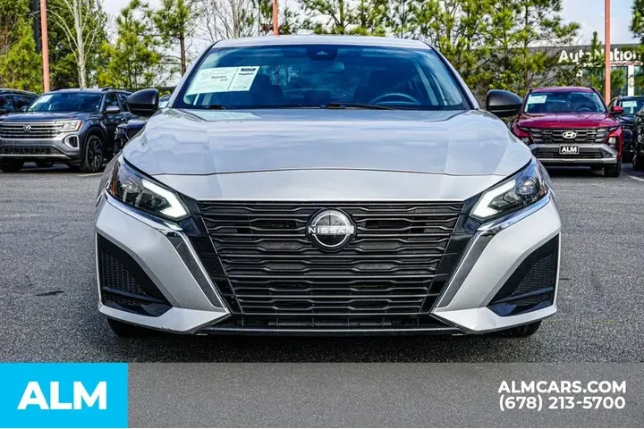 $17720 : Nissan Altima 2024 2.5 SV 4d image 10